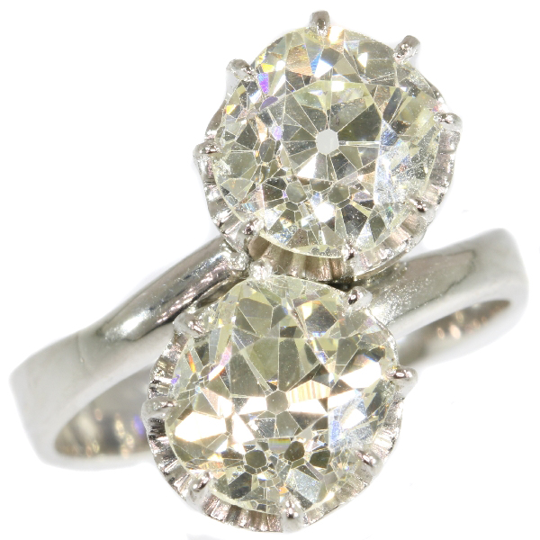 Stunning huge diamonds engagement ring 2 cushion cuts 4.28 crt total diam weight